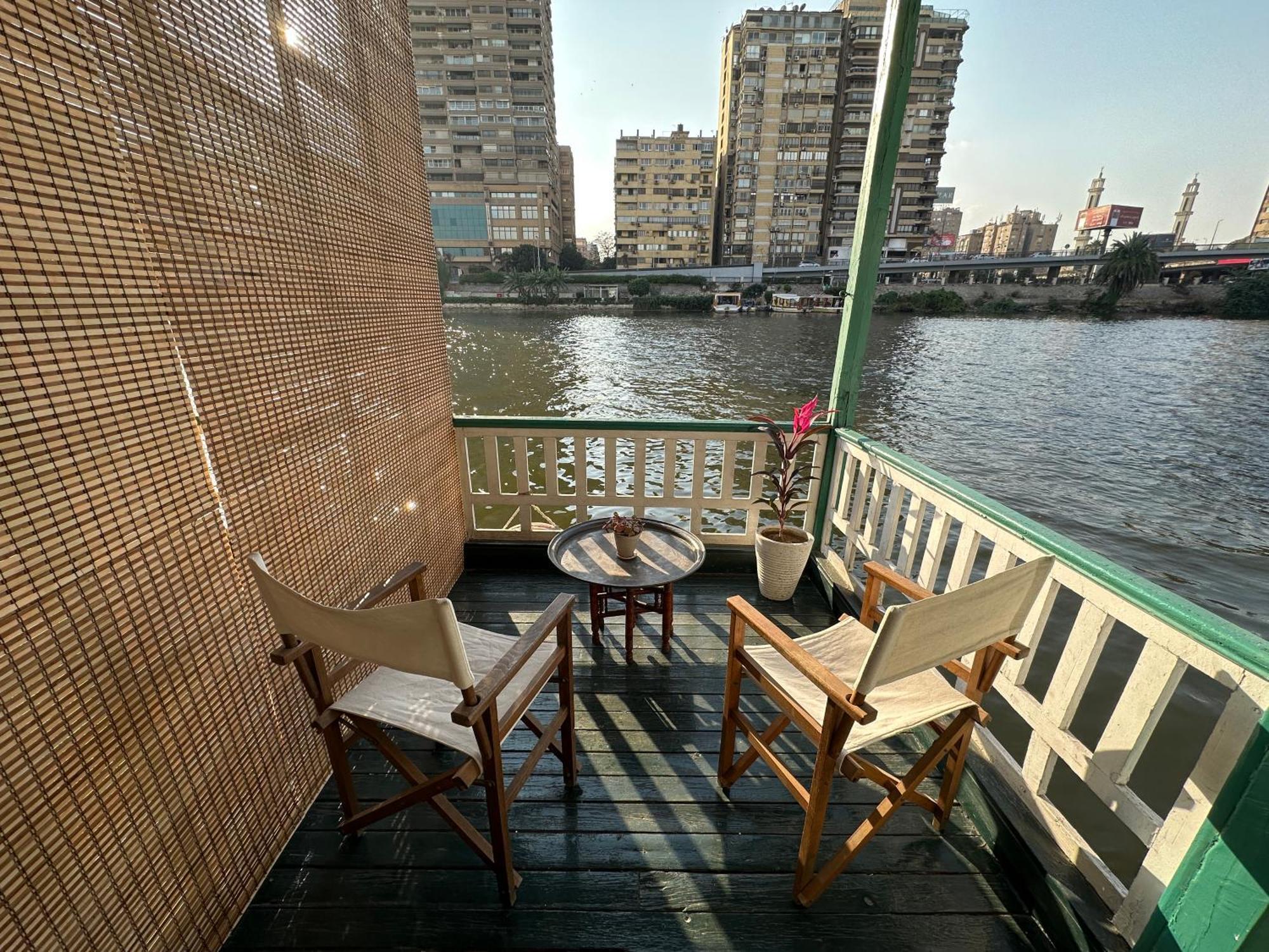 Houseboat65 - Historic Home On The Nile - Central Кайро Екстериор снимка