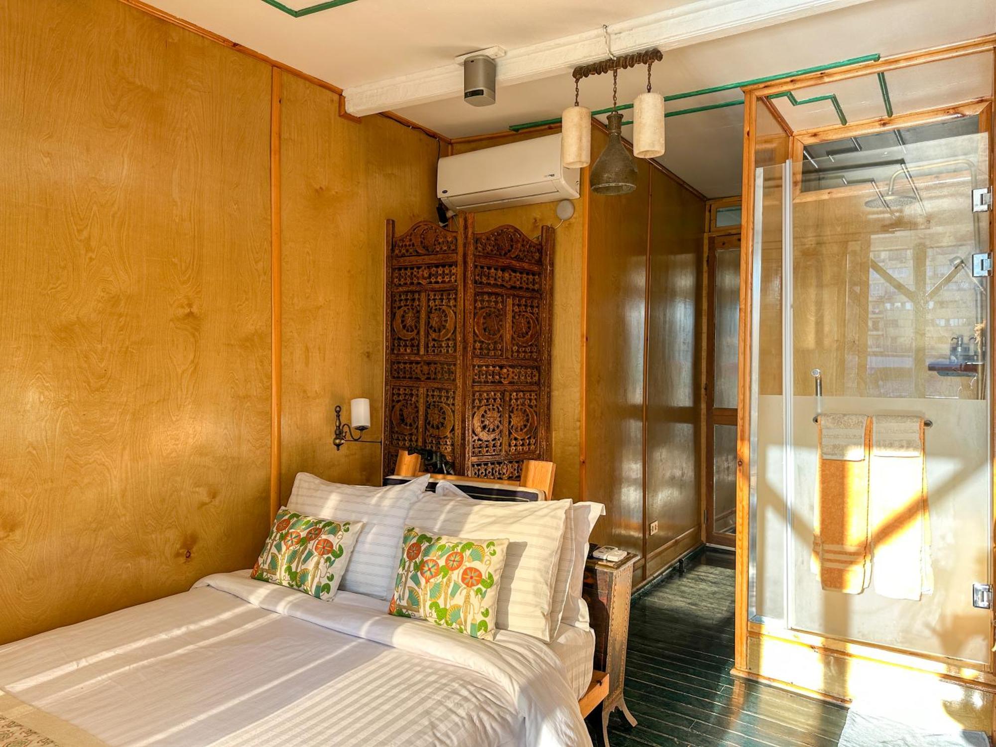 Houseboat65 - Historic Home On The Nile - Central Кайро Екстериор снимка