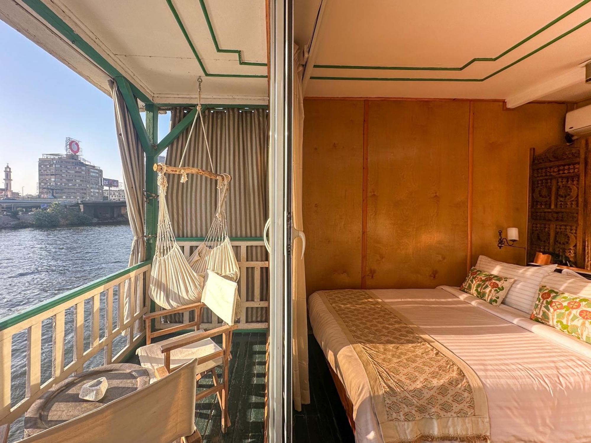 Houseboat65 - Historic Home On The Nile - Central Кайро Екстериор снимка
